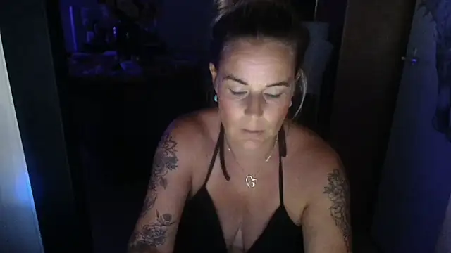Snapshot of Mrs-Aurora chatting on July 2026 01:16:02 AM Mrs-Aurora online show from July 2026 01:16:02 AM