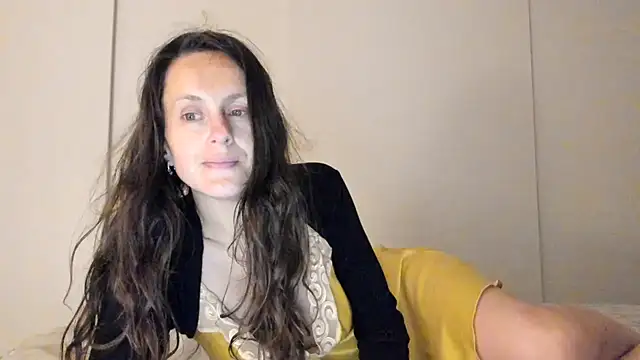 Snapshot of Cimbelka chatting on May 2026 08:13:01 PM Cimbelka online show from May 2026 08:13:01 PM