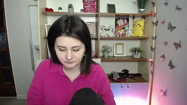Katrin kiss  online show from April 2026 12:09:01 PM