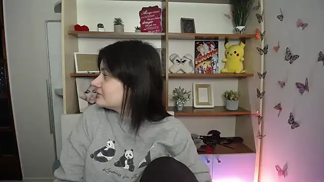 Katrin kiss  online show from April 2026 12:23:01 PM