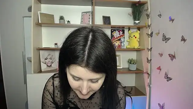 Katrin kiss  online show from April 2026 12:33:01 PM