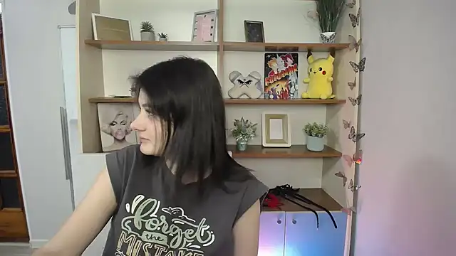 Katrin kiss  online show from March 2026 12:40:02 PM