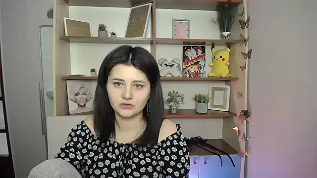 Katrin kiss  online show from March 2026 12:29:01 PM