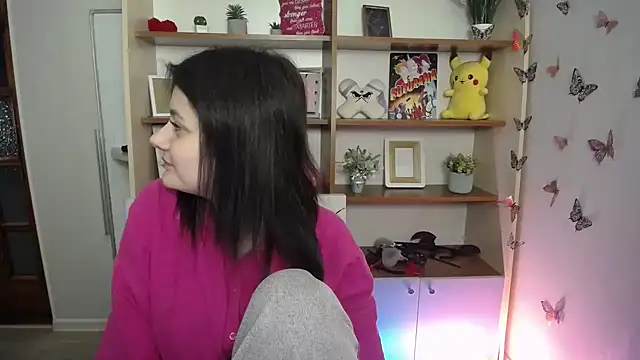 Katrin kiss  online show from April 2026 12:12:01 PM