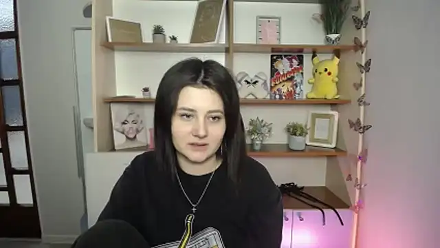 Katrin kiss  online show from March 2026 01:23:02 PM