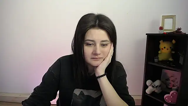 Snapshot of Katrin_kiss_ chatting on February 2026 01:00:02 PM Katrin kiss online show from February 2026 01:00:02 PM