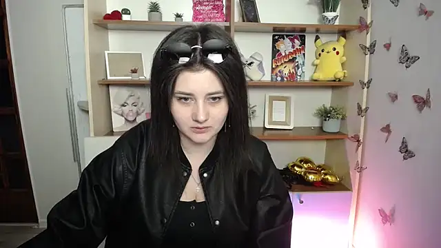 Katrin kiss  online show from May 2026 11:51:02 AM