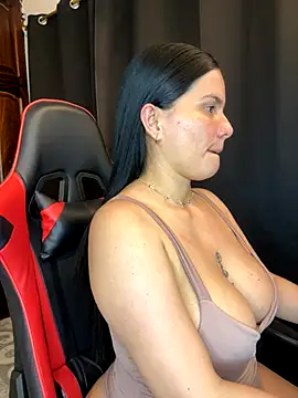 Snapshot of carol_cruz133 chatting on September 2025 11:22:01 PM carol cruz133 online show from September 2025 11:22:01 PM