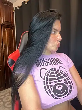 Snapshot of carol_cruz133 chatting on September 2025 11:32:02 PM carol cruz133 online show from September 2025 11:32:02 PM
