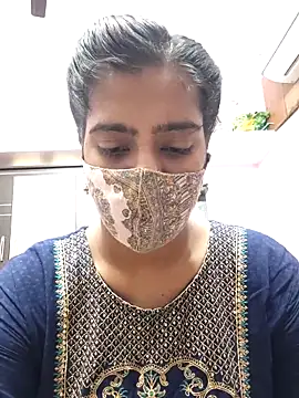 Snapshot of Tamil-Meenu12 chatting on April 2026 09:21:01 AM Tamil-Meenu12 online show from April 2026 09:21:01 AM