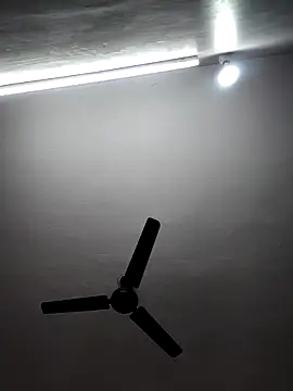 Snapshot of Tamil-Meenu12 chatting on October 2025 05:52:02 AM Tamil-Meenu12 online show from October 2025 05:52:02 AM