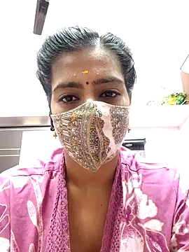 Snapshot of Tamil-Meenu12 chatting on March 2026 06:53:01 AM Tamil-Meenu12 online show from March 2026 06:53:01 AM