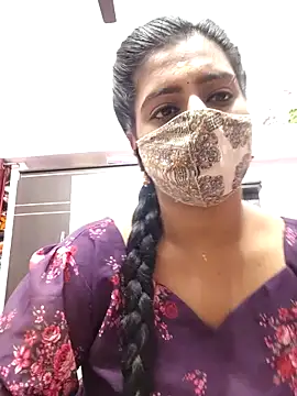 Snapshot of Tamil-Meenu12 chatting on October 2025 06:10:01 AM Tamil-Meenu12 online show from October 2025 06:10:01 AM