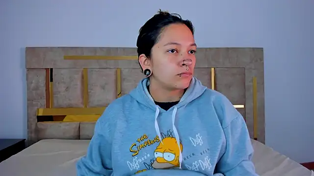 Kitty ravee online show from September 2025 12:48:01 PM