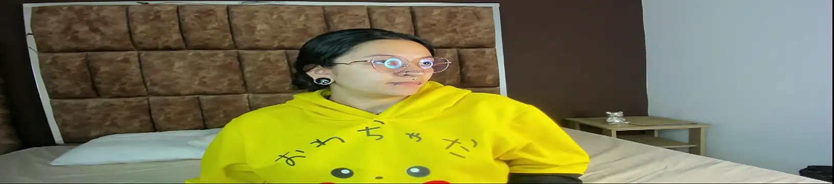 Kitty ravee online show from September 2025 11:58:02 AM