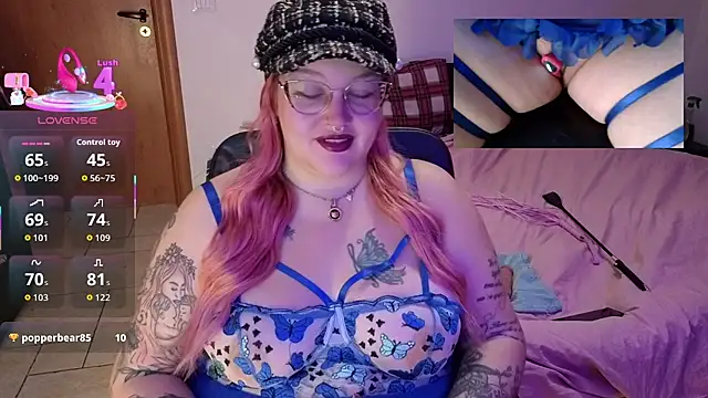 Snapshot of AlyssaWonderland chatting on December 2025 09:59:02 AM AlyssaWonderland online show from December 2025 09:59:02 AM