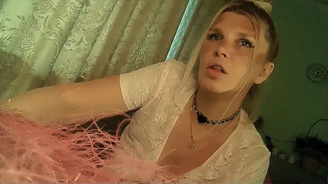 TsPostophere online show from November 2025 10:31:01 AM