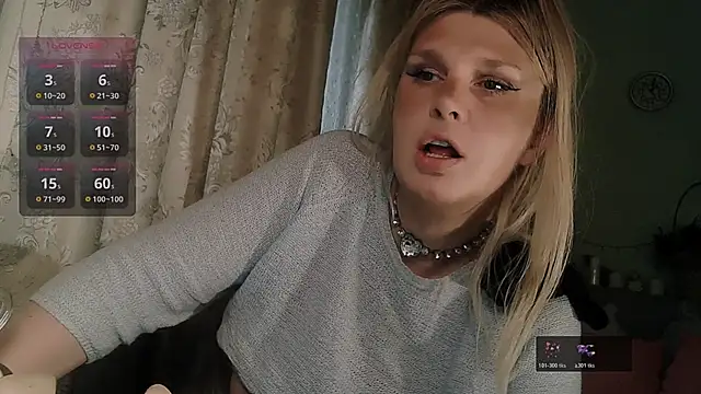 TsPostophere online show from November 2025 10:04:02 AM