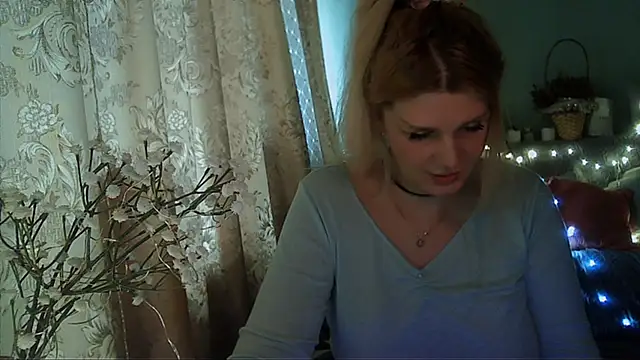 TsPostophere online show from March 2025 10:48:01 AM