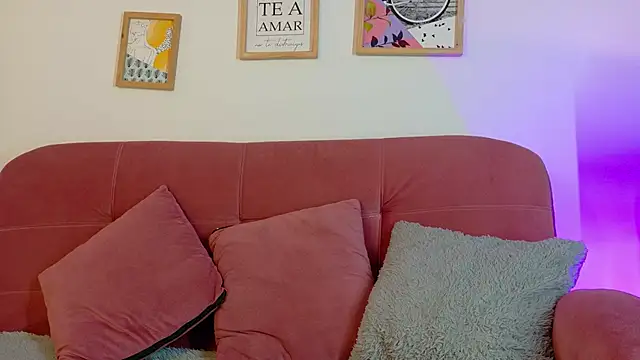 Karina2Smith online show from March 2026 07:09:01 PM