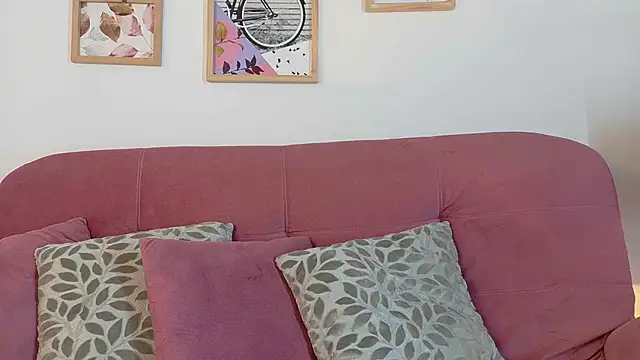 Karina2Smith online show from June 2026 06:57:01 PM