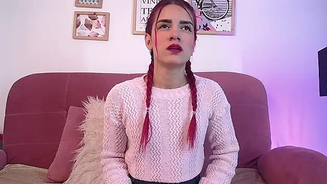 Karina2Smith online show from October 2025 11:33:02 AM