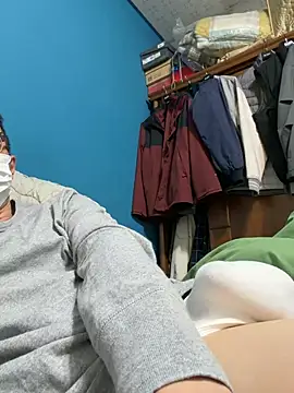 Rmangotw online show from March 2026 06:57:01 PM