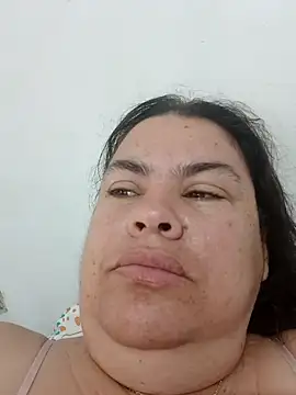 yaneth  online show from November 2025 11:31:02 AM