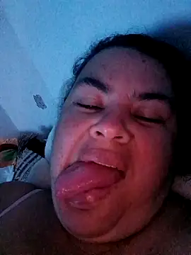 Snapshot of yaneth_ chatting on September 2025 03:05:01 AM yaneth online show from September 2025 03:05:01 AM