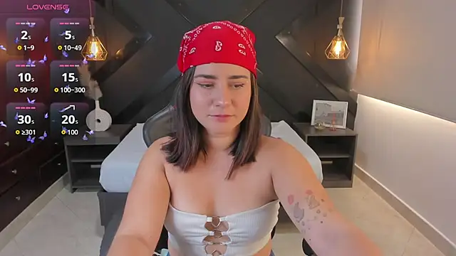 amber blisss online show from October 2025 12:39:02 PM