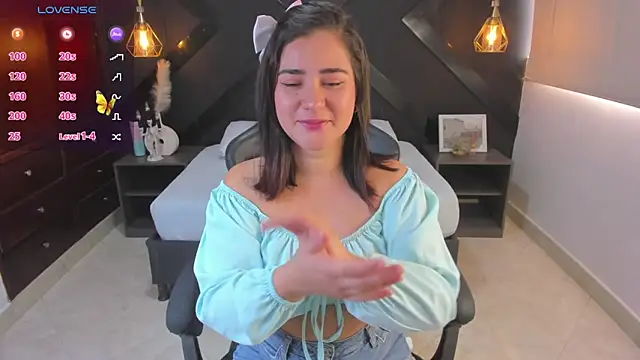 amber blisss online show from October 2025 12:50:02 PM