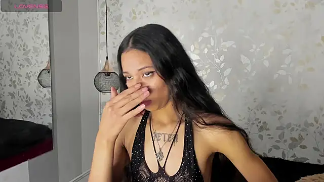 Snapshot of MegannBabby chatting on November 2025 07:58:01 PM MegannBabby online show from November 2025 07:58:01 PM