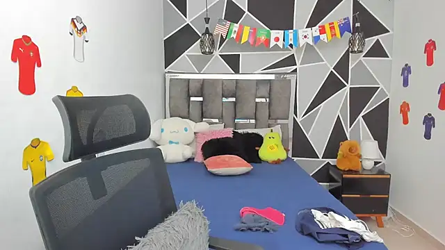 valeria-duarte online show from July 2026 12:05:02 PM