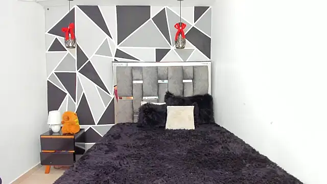 valeria-duarte online show from May 2026 07:39:01 PM