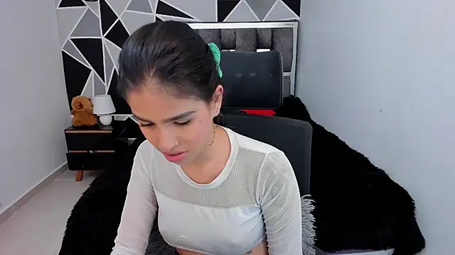 valeria-duarte online show from March 2026 08:13:01 PM