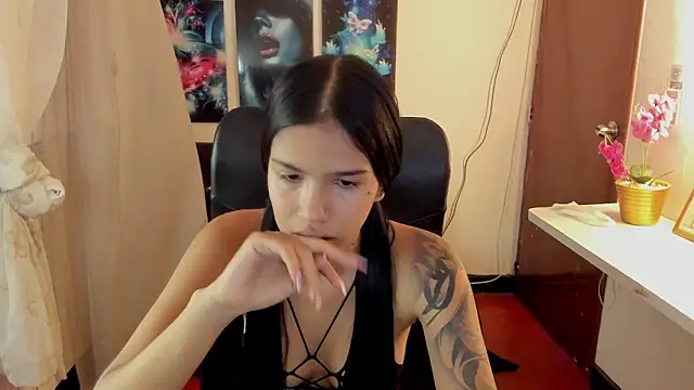 valeria-duarte online show from November 2025 10:35:01 PM