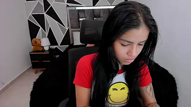 valeria-duarte online show from March 2026 12:33:02 PM