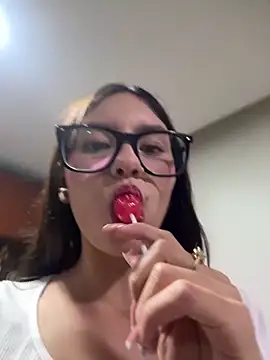 Katie rawwww online show from September 2025 11:44:01 PM