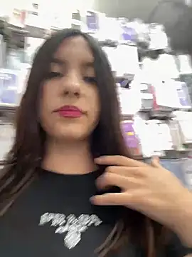 Katie rawwww online show from January 2026 04:55:01 PM