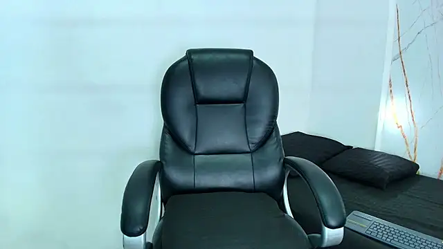 Karla hilton1 online show from March 2026 11:47:01 AM