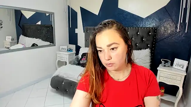 Tammy parker  online show from October 2025 05:08:01 AM
