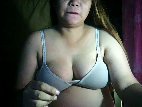 yuana25 online show from February 2026 09:09:02 AM