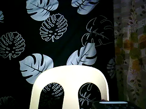 yuana25 online show from October 2025 08:33:01 AM