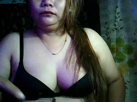 yuana25 online show from October 2025 07:54:01 AM