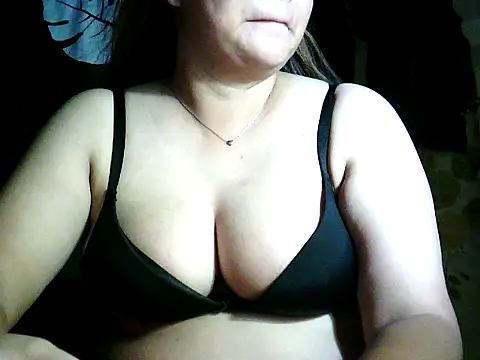 yuana25 online show from December 2025 09:22:02 AM