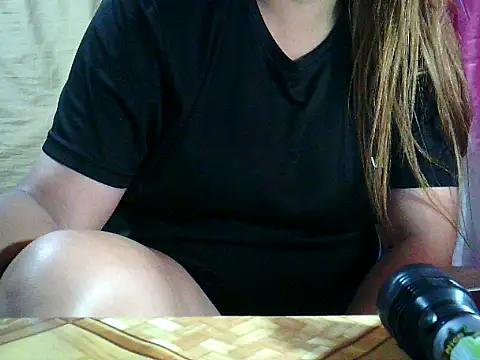 yuana25 online show from February 2026 05:26:02 AM