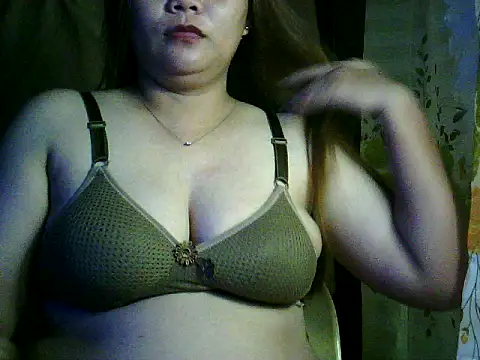 yuana25 online show from November 2025 10:52:02 AM