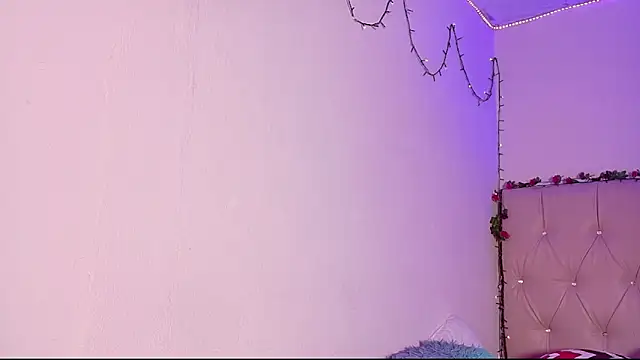 manumeow1 online show from February 2026 12:24:02 AM
