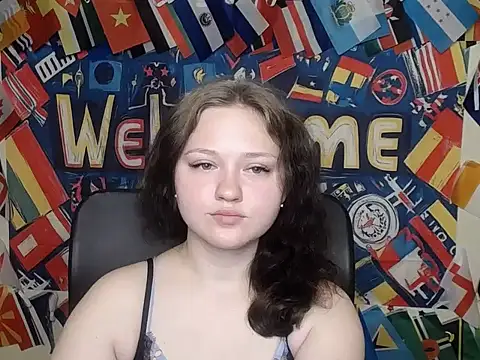 Snapshot of LadyAlice_ chatting on June 2026 06:19:02 AM LadyAlice online show from June 2026 06:19:02 AM