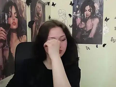 LadyAlice  online show from April 2026 06:29:02 AM